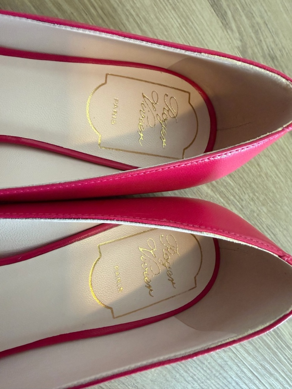 Roger Vivier Hot Pink Leather Square-Buckle Flats - Picture 3 of 6